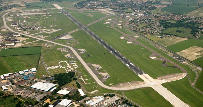 英媒：美空军证实，在三处驻英美军基地上空发现不明身份无人机